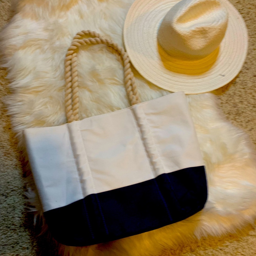 Neiman Marcus Beach Shopper Canvas Tote Bag NWOT